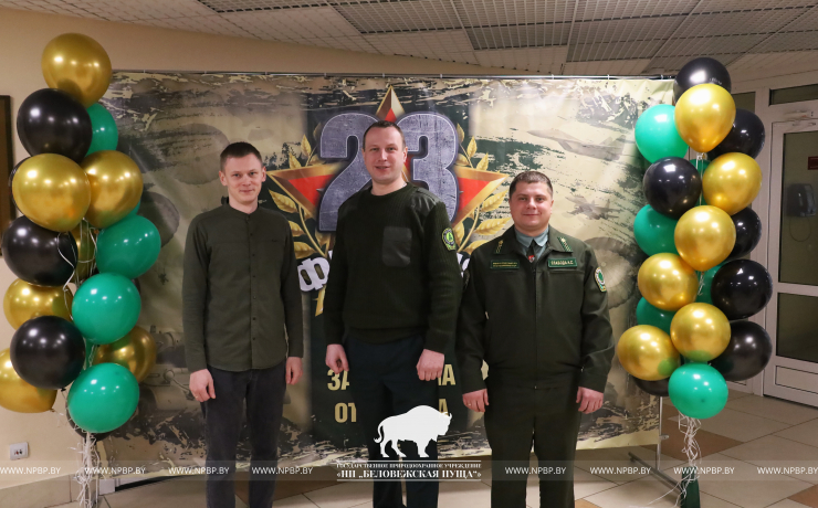 Поздравили с праздником 23 февраля